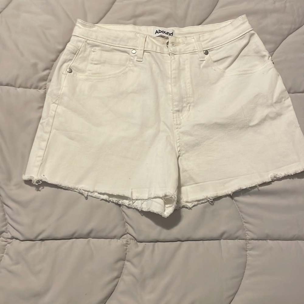 ABOUND high waisted white jean shorts. Size 30